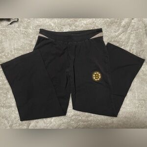 Boston Bruins Cotton/Polyester/Spandex Low Rise Full Length Bootcut Leggings